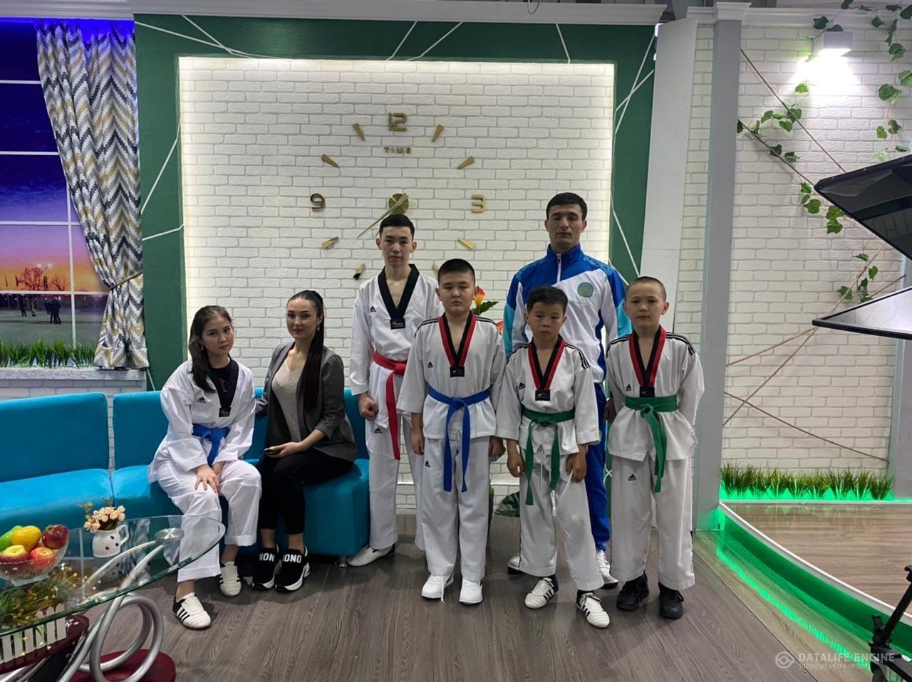 "Мен елімді сүйемін"  тақырыбында сұқбат