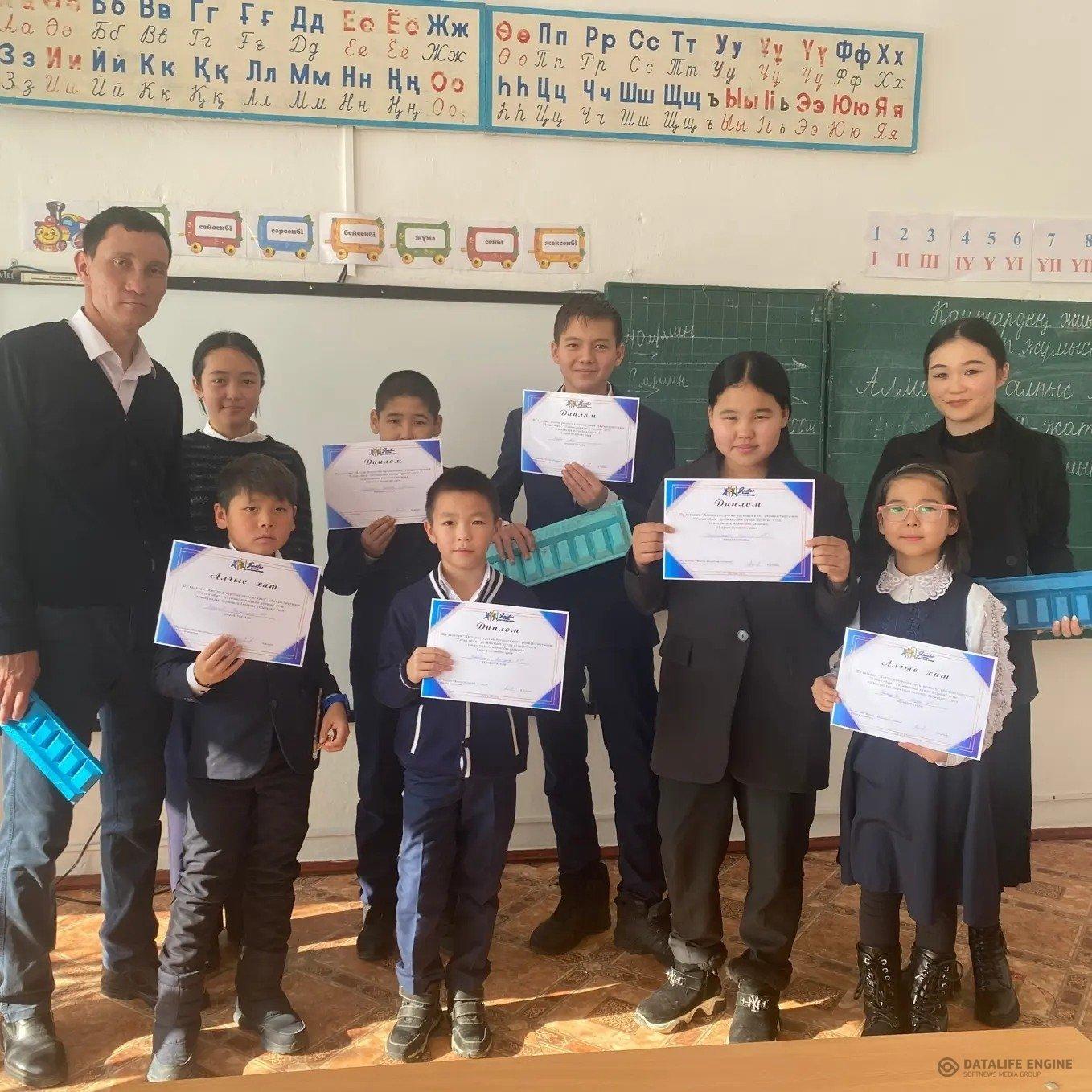 "Ұлттық ойын - ұлтымыздың құнды мұрасы" атты  тоғызқұмалақ ойынынан мектебіміздің оқушылары жарысқа қатысты.