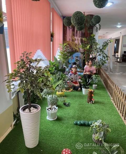 ”Мектебіңе гүл сыйла”акциясы